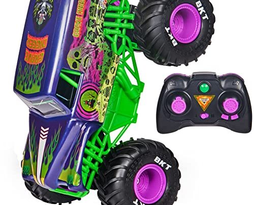 Monster Jam, Official Grave Digger Freestyle Force, Remote Control Car, Monster Truck Toys for Boys Kids and Adults, 1:15 Scale